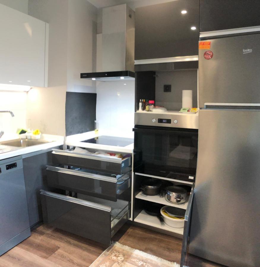 Nilin Apartment Истанбул Екстериор снимка