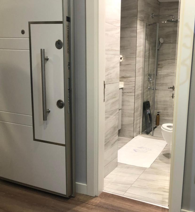 Nilin Apartment Истанбул Екстериор снимка
